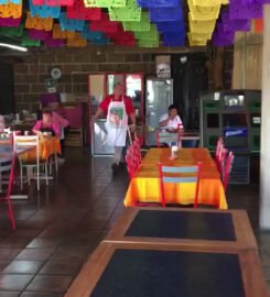 Los Compadres